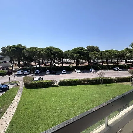 Climatise Pres De La Avec Piscine Et Parking, Port Camargue - Fr-1-731-101 Apartament