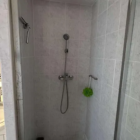 Climatise Pres De La Avec Piscine Et Parking, Port Camargue - Fr-1-731-101 Apartament *